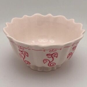 Vintage 2003 Starbucks Coffee Barista White Pink Scalloped Bowl Ruffled